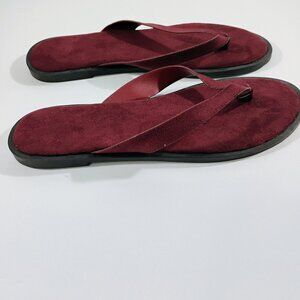 Burgundy Faux Suede Thong Sandals | Women’s Size 9